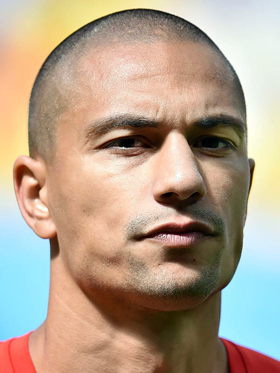 Gökhan Inler